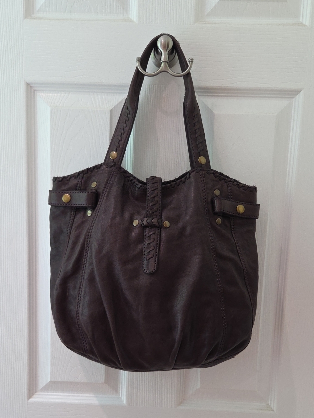EUC LUCKY Leather Shoulder Bag with Braided Detail